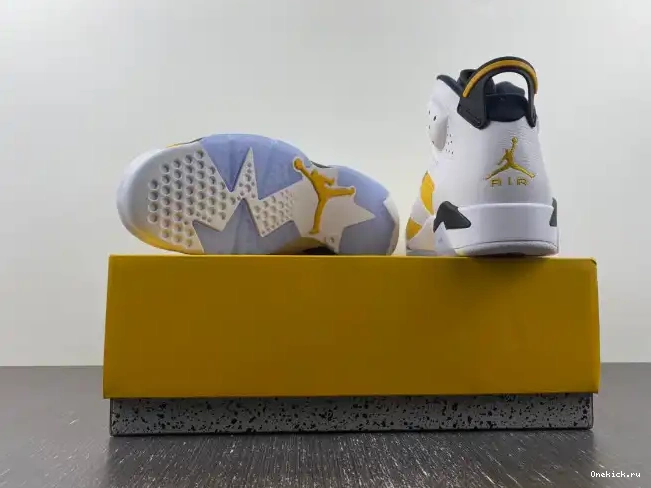 One Kick Ochre CT8529-170 6 Air Jordan Yellow 0526